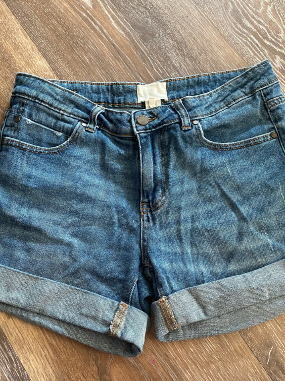 Caslon boyfriend Rolled-Hem Denim Shorts - Medium Blue-size 27